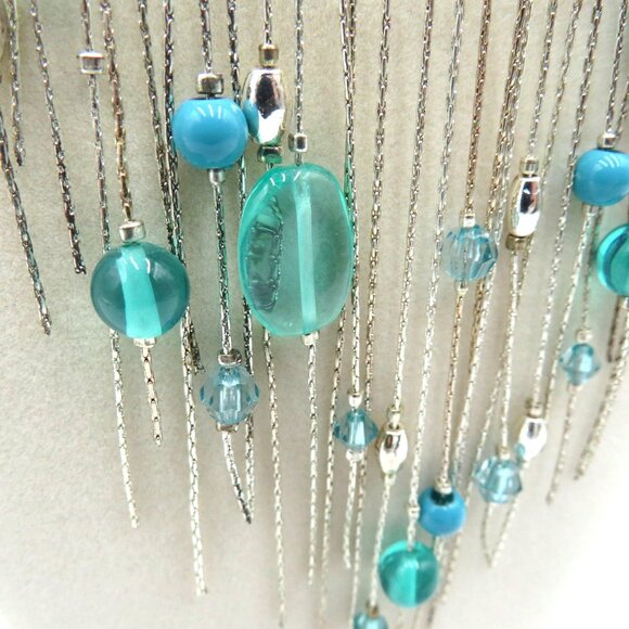 Fringe Choker Necklace 19" Memory Wire Silver Tone Dangling Chains Blue Lucite - Picture 3 of 5